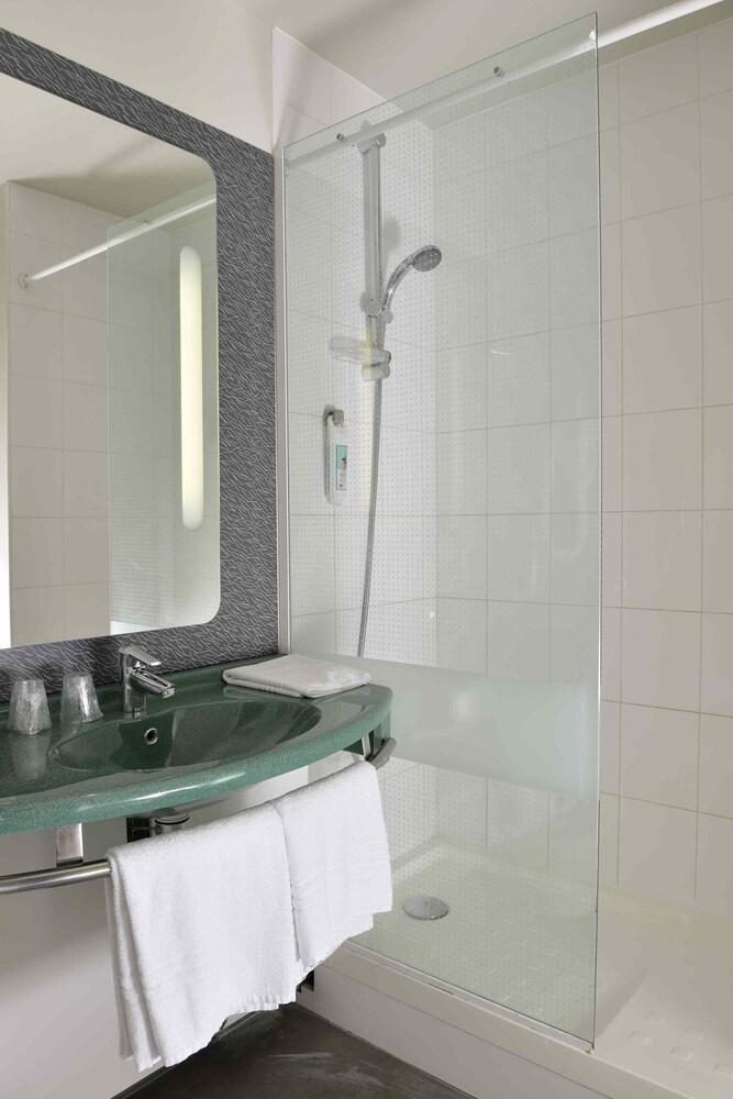 Ibis Angouleme Nord Hotel Champniers  Exterior photo